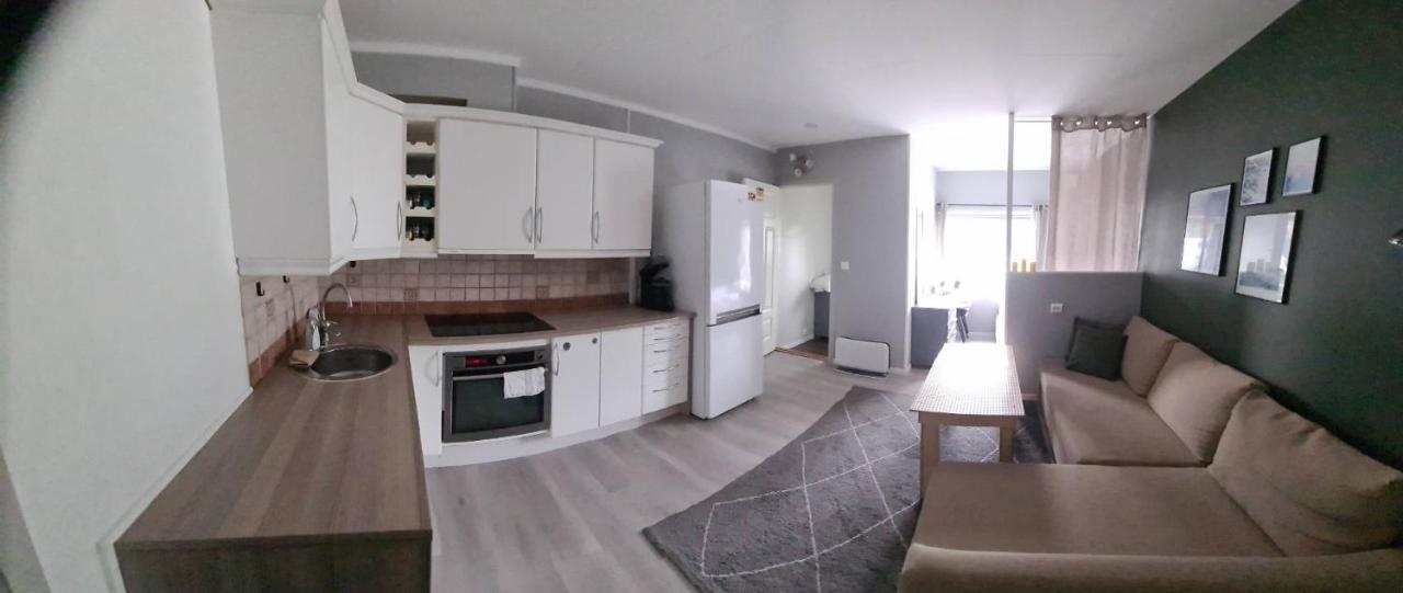 Centre Tromso Appartement Buitenkant foto